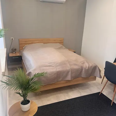 Bujdoso House Apartment *