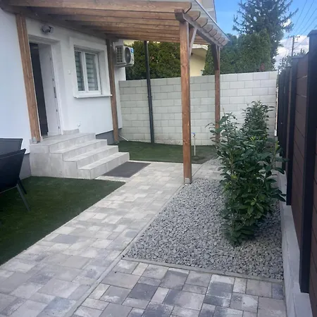 Apartamento Bujdoso House *