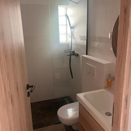 Bujdoso House Apartamento *